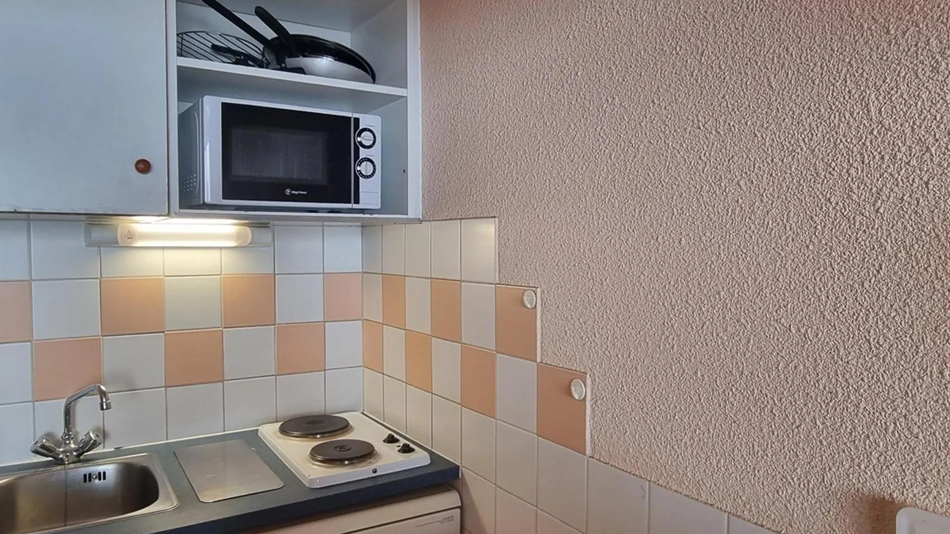 Studio Tout Confort Avec Balcon, Acces Direct Aux Pistes - Fr-1-181-2602 La Plagne 0*,  France